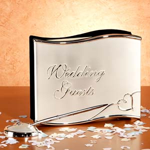 http://www.thegiftexperience.co.uk/cms_media/images/fs511al_wedding_guest_book_and_pen.jpg