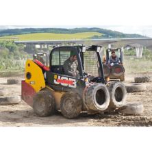 Dumper Racing at Diggerland
