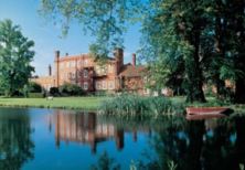 Champneys Top to Toe Day for Two