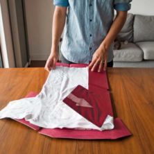 T-Shirt Folder