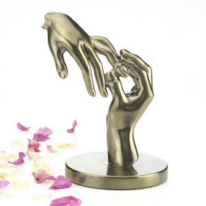 ... Gifts for several occasions, including the Top 10 Wedding Gifts for
