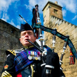 Edinburgh Castle and Meal for Two at Gusto Italian Product Image