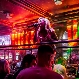 Bottomless Brunch for Two at Coyote Ugly Saloon Product Image