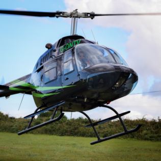60th Anniversary VIP Helicopter Tour around London with Champagne for Two Product Image