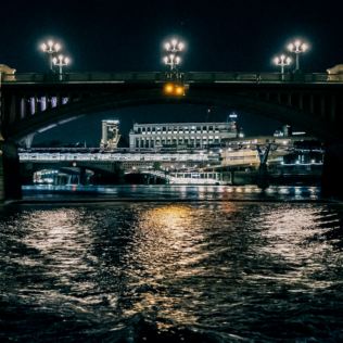 Ghost, Ghouls and Gallows Walking tour with Boat Ride for Two Product Image