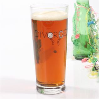 Divorced Pint Glass Product Image