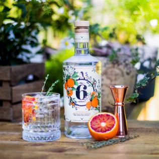 "The Six Wives" Hampton Court Spirits English Craft Gin Product Image