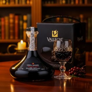 Vista Alegre Reserve Ruby Port in Decanter Product Image