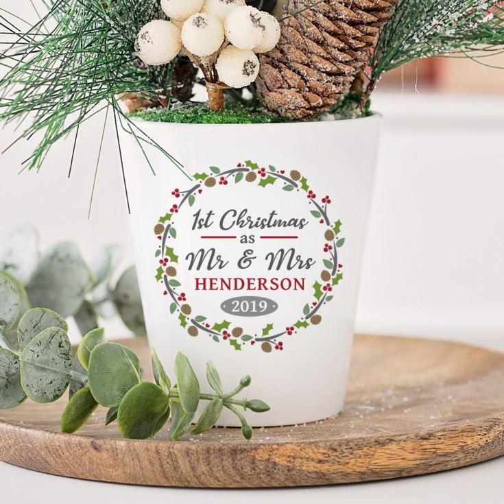 Personalised Mr & Mrs Christmas Wreath Plant Pot The Gift Experience