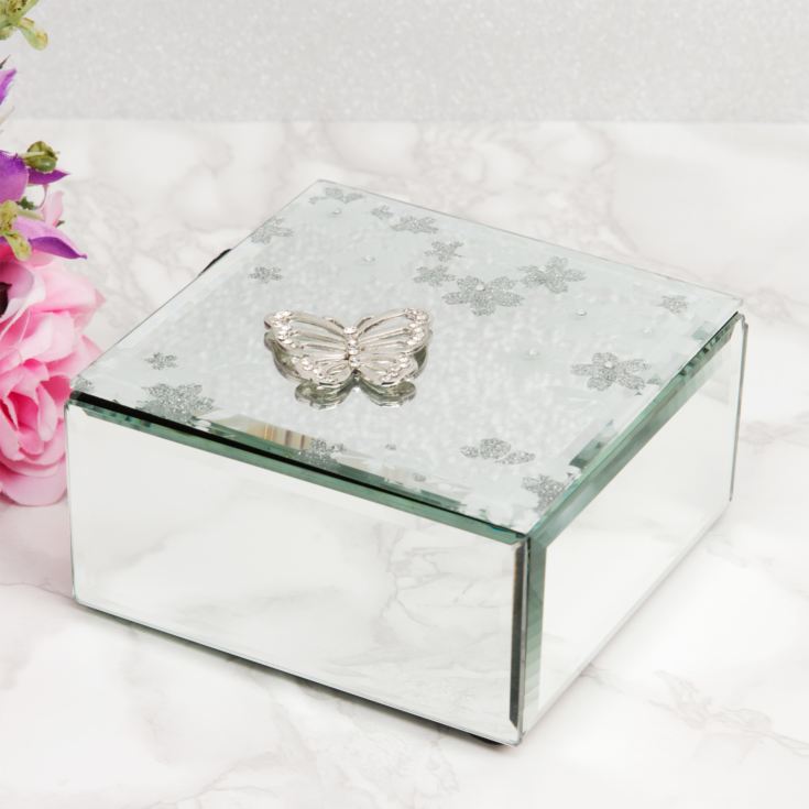 Sophia Glass & White Flower Trinket Box product image