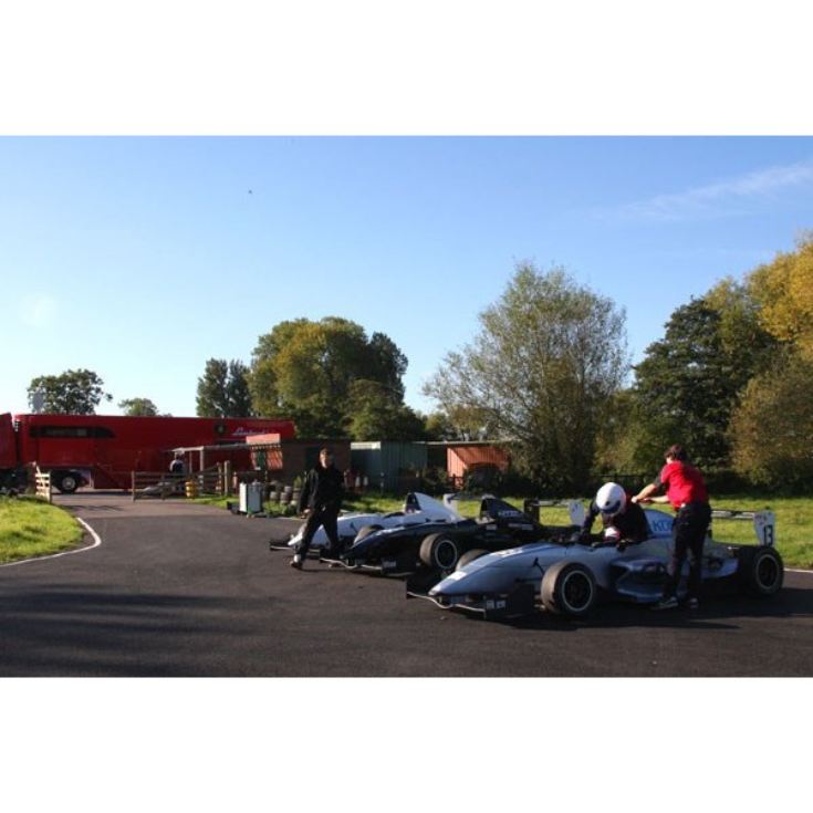 Extended Formula Renault Racing Car Experience – Special Offer product image