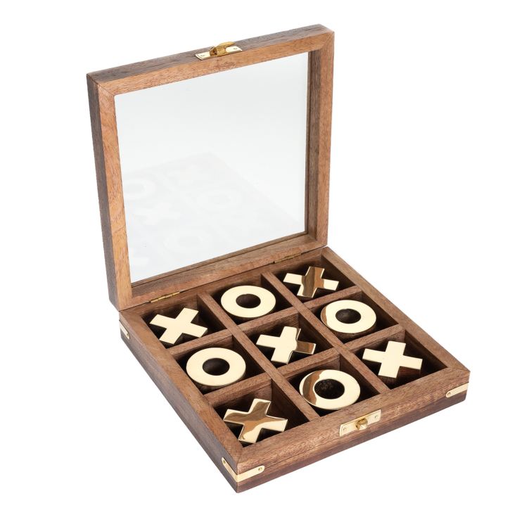 Harvey Makin - Tic Tac Toe product image