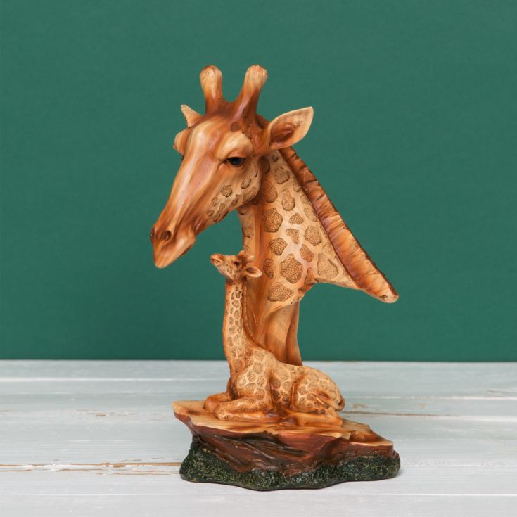 Naturecraft Wood Effect Resin Figurine - Giraffe Head product image