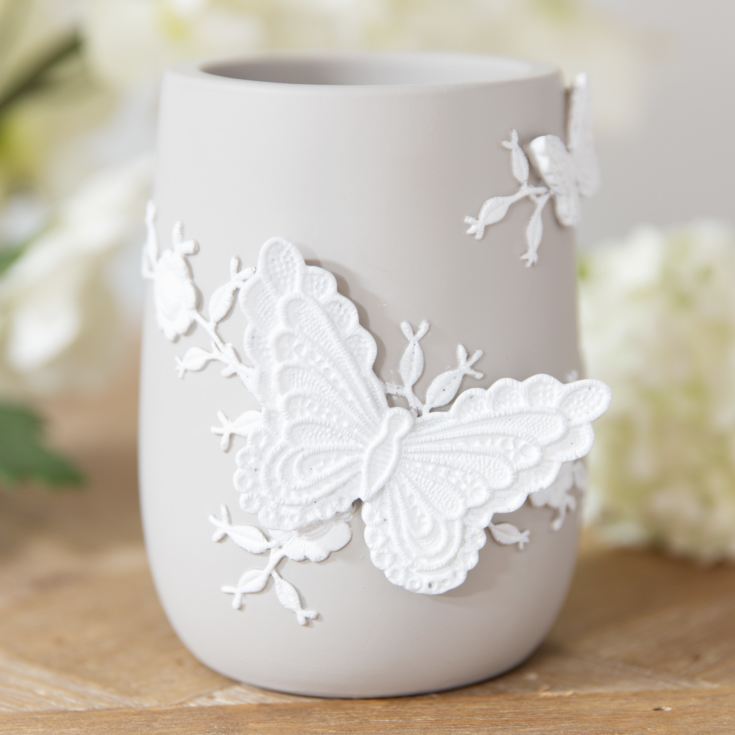 Resin Embroidered Style Grey & White Vase product image