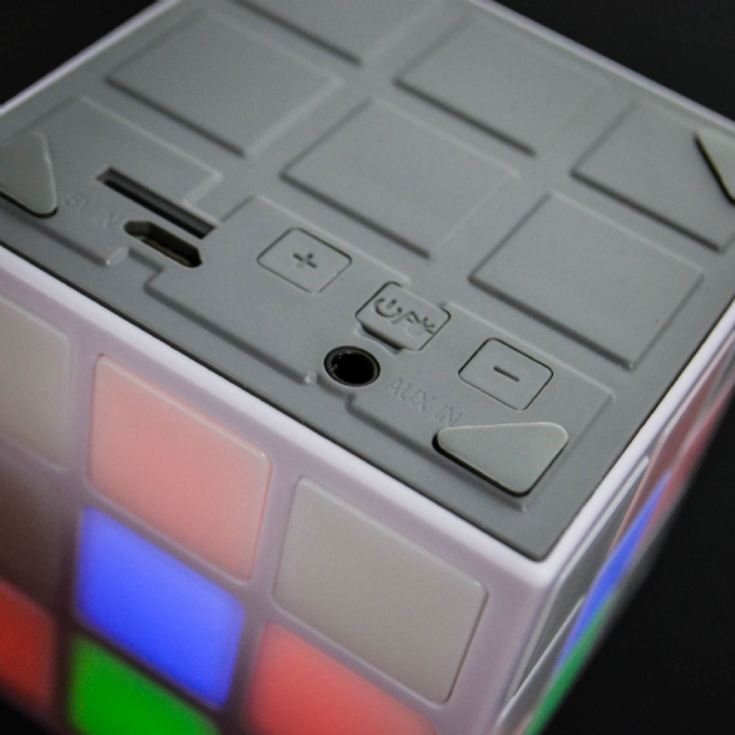 Colour Changing LED Cube Bluetooth Speaker product image