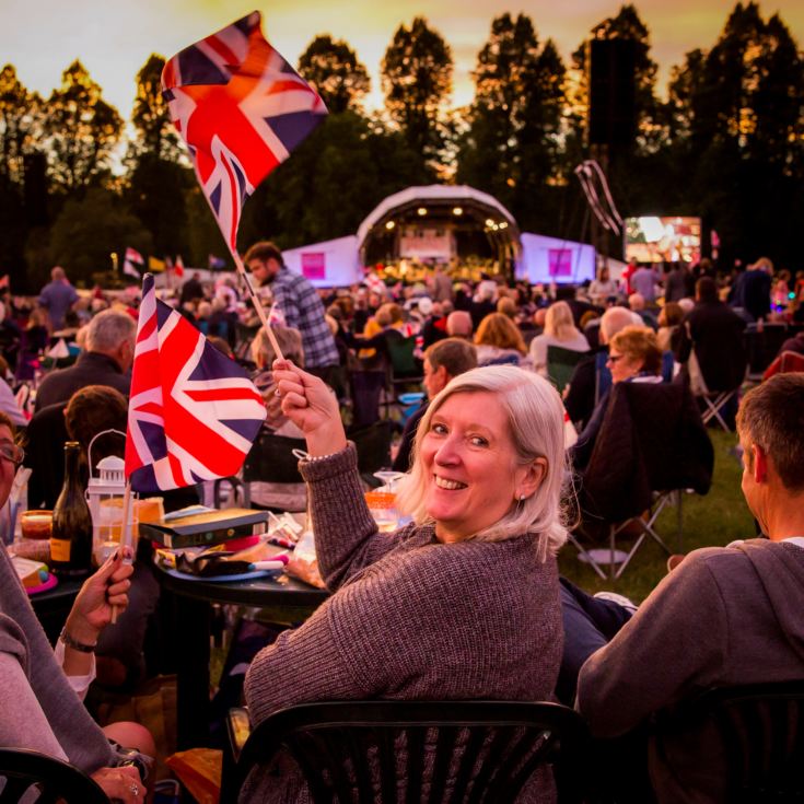 Deluxe Picnic at the Proms for Two product image