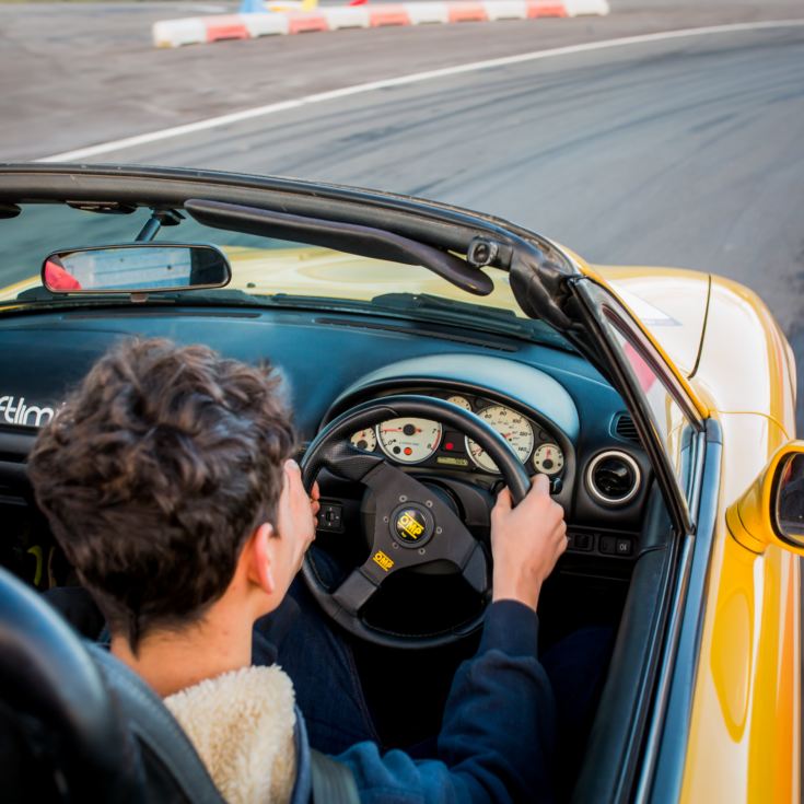 Under 17’s Motorsport Academy Drive & Licence product image