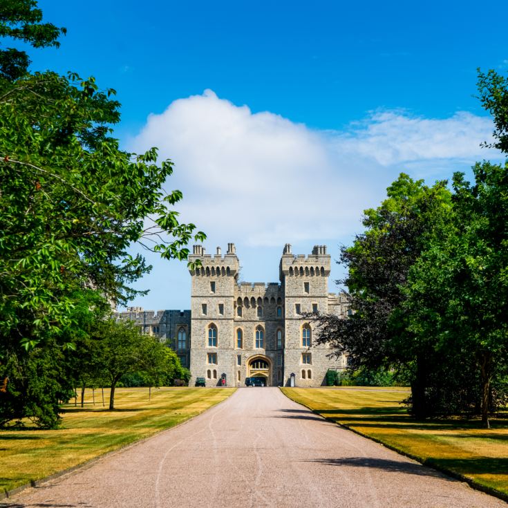 Windsor Castle & 3 Course Meal at Corner House product image
