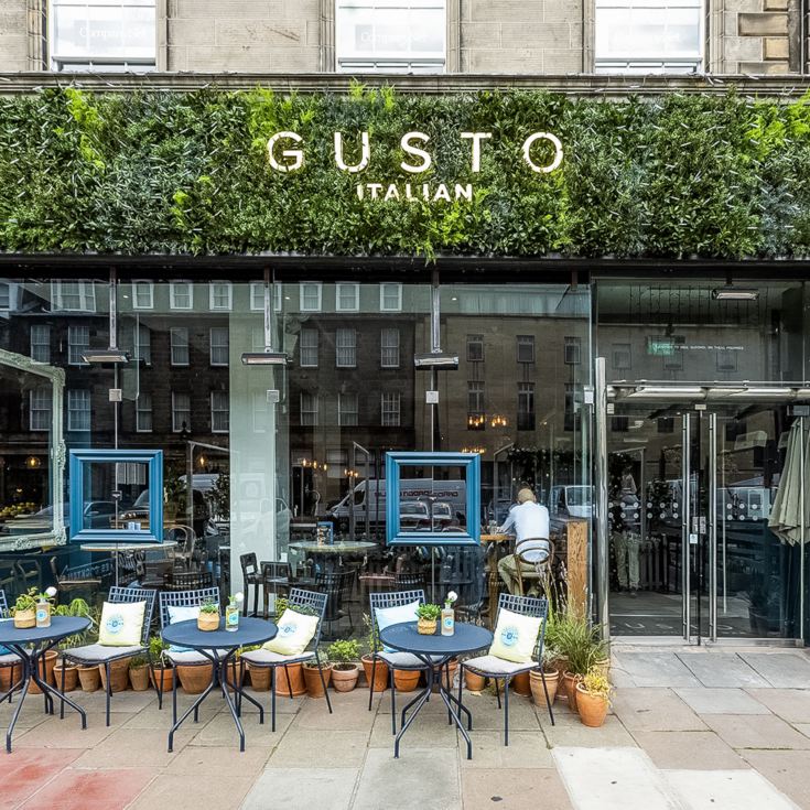 Edinburgh Castle and Meal for Two at Gusto Italian product image