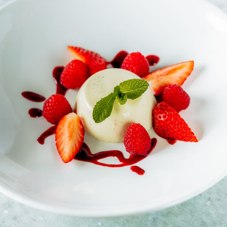 Edinburgh Castle and Meal for Two at Gusto Italian product image