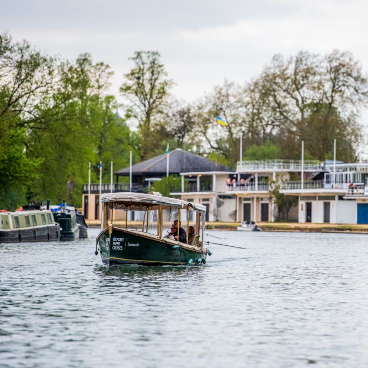 Picnic Boat Cruise for Two product image