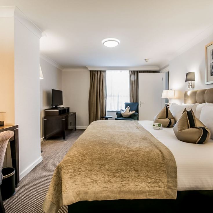 3* Overnight Stay and Theatre Package for Two