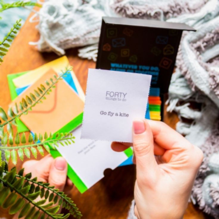 Personalised 40 Things To Do When You're 40 Gift Box product image