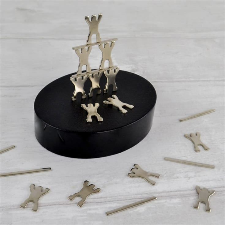 Magnetic Figure Stacking Game product image