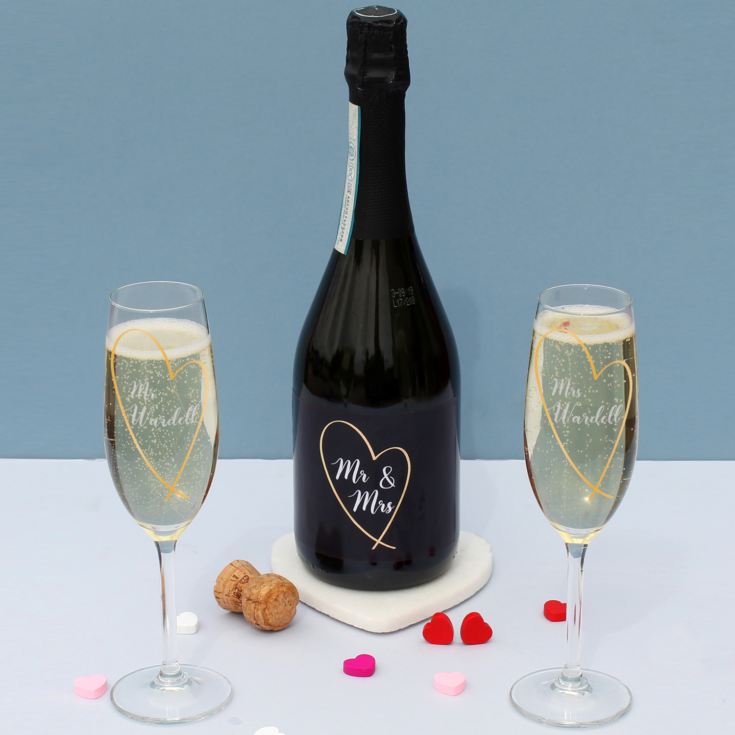 Personalised Mr & Mrs Gold Heart Prosecco Gift Set product image