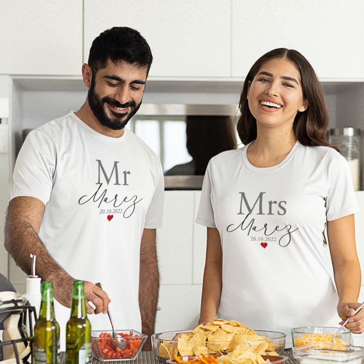 Personalised Mr & Mrs T-Shirt Set product image