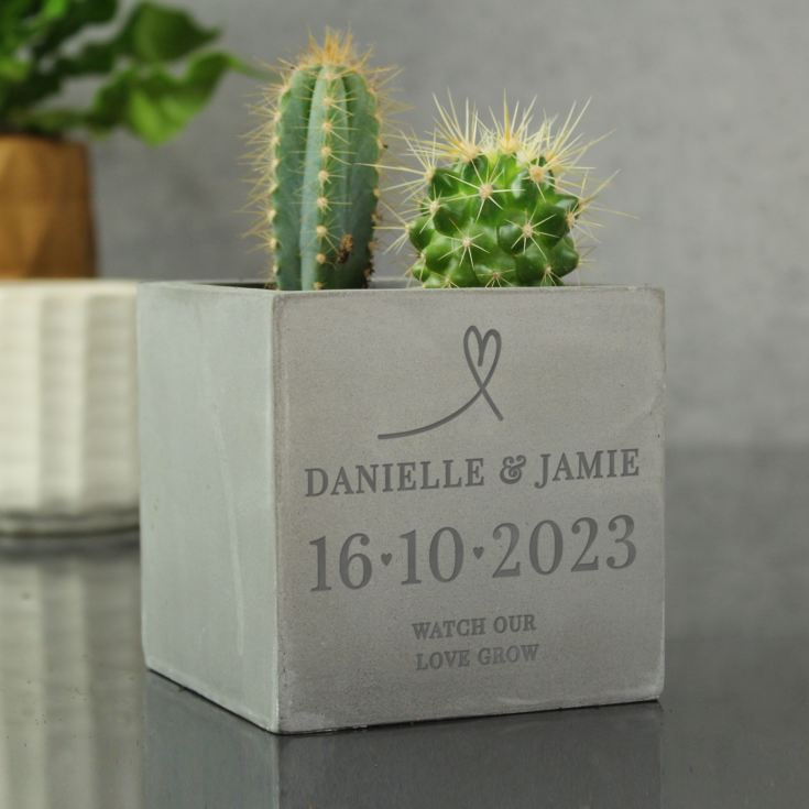 Personalised Large Date Concrete Pot product image