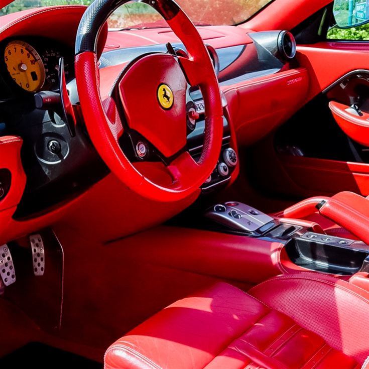 Ultimate Ferrari Vs Lamborghini Driving Blast product image
