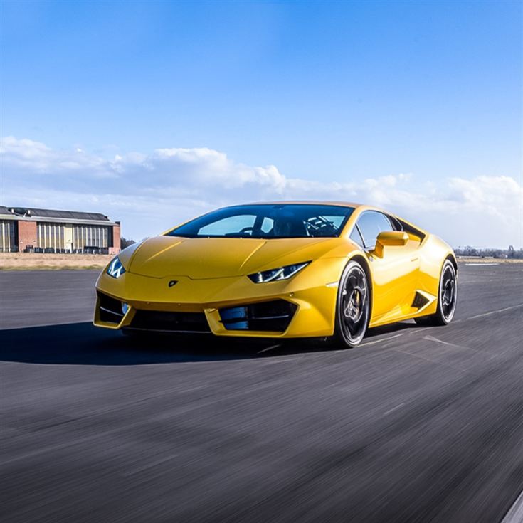 Ultimate Ferrari Vs Lamborghini Driving Blast product image
