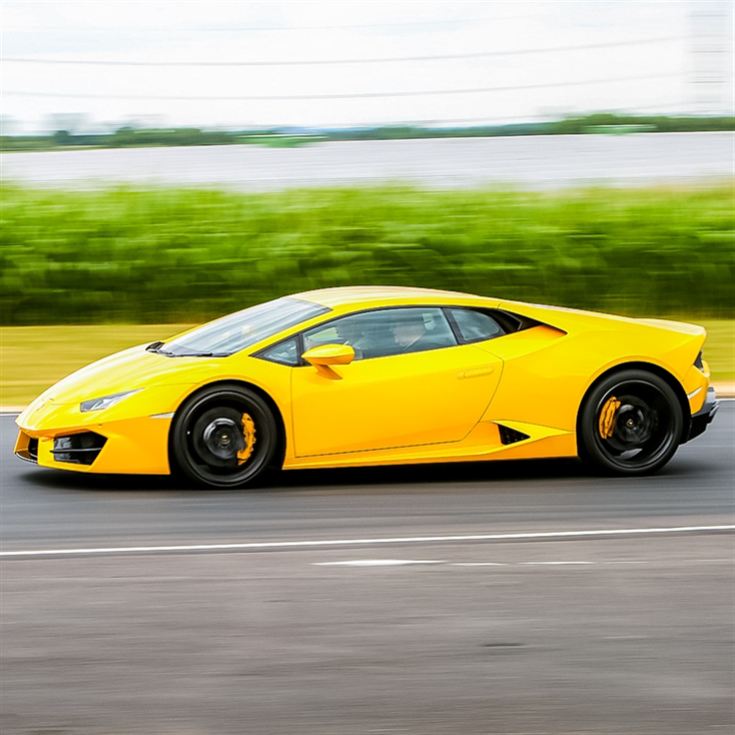 Ultimate Ferrari Vs Lamborghini Driving Blast product image