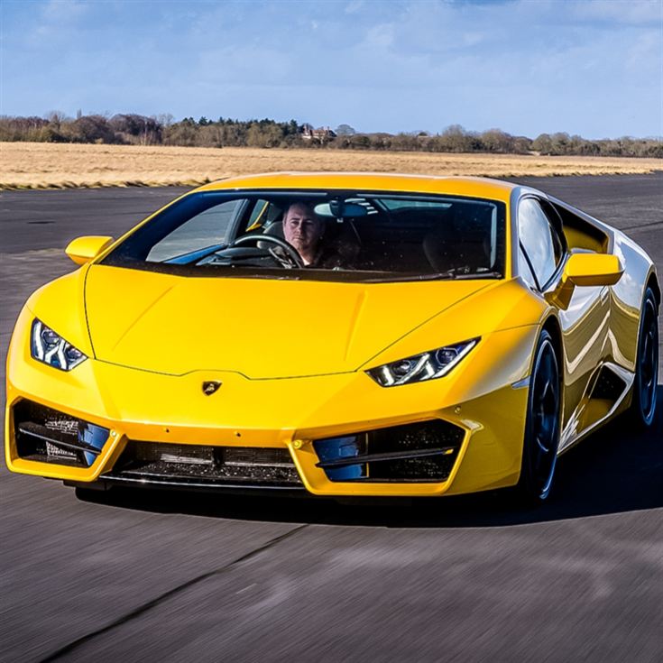 Ultimate Ferrari Vs Lamborghini Driving Blast product image