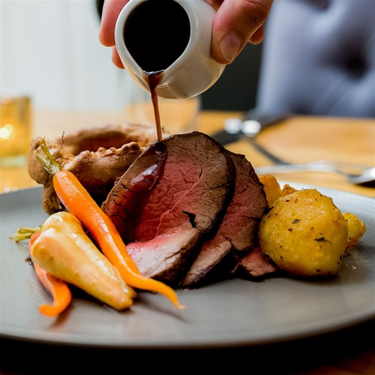 Entrance to Kensington Palace & Sunday Lunch at The Stablehand for Two product image