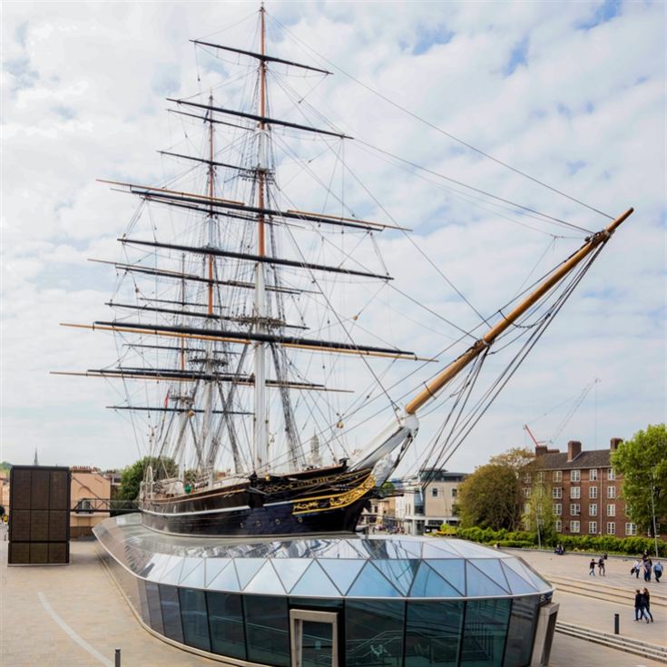 Royal Museum Greenwich, Cream Tea and Hop on Hop off Boat for Two product image