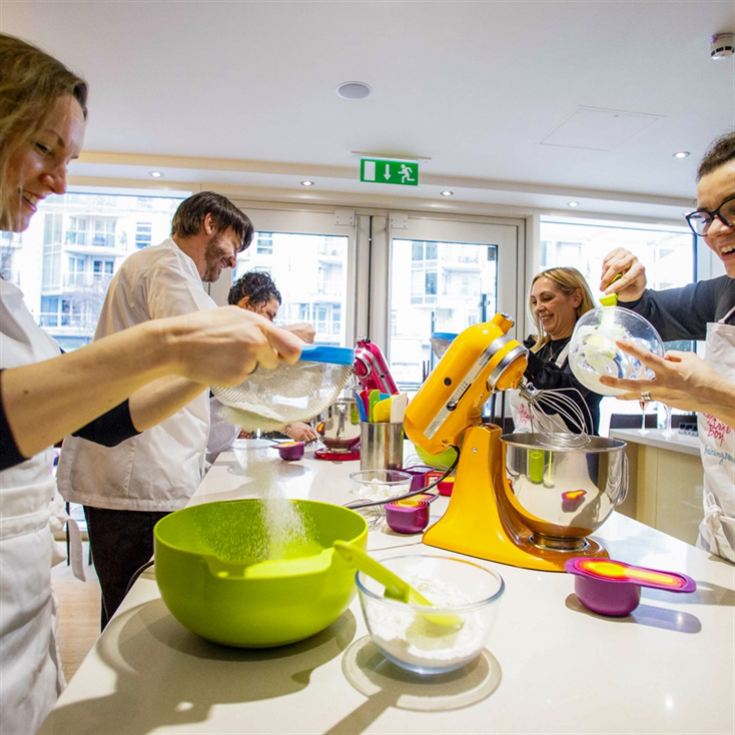 Mini Chocolate Class with Champagne Afternoon tea for two at Cake Boy product image