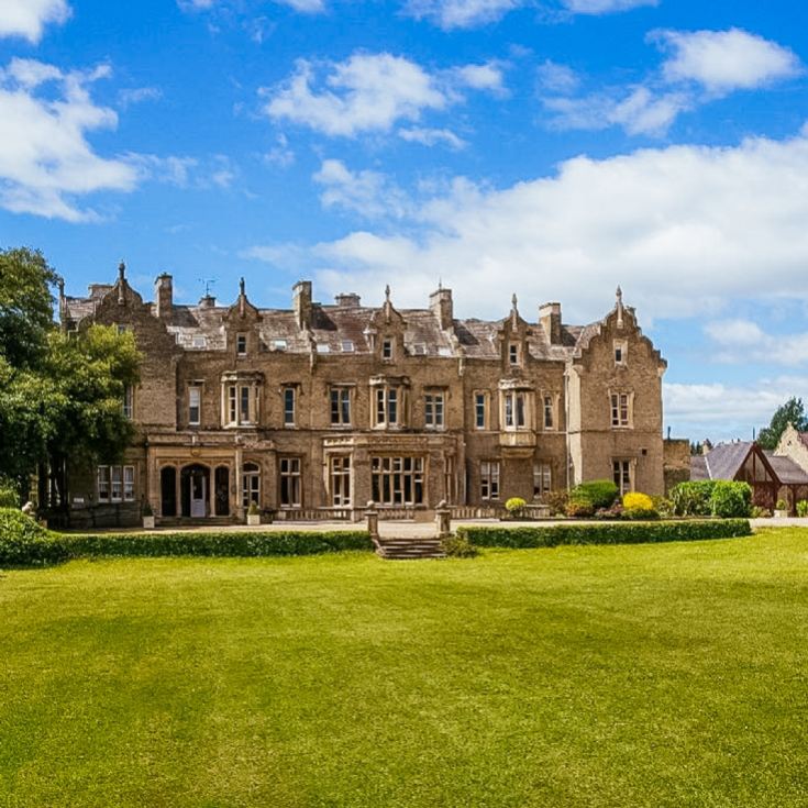 One Night with Dinner for Two at Shendish Manor Hotel product image