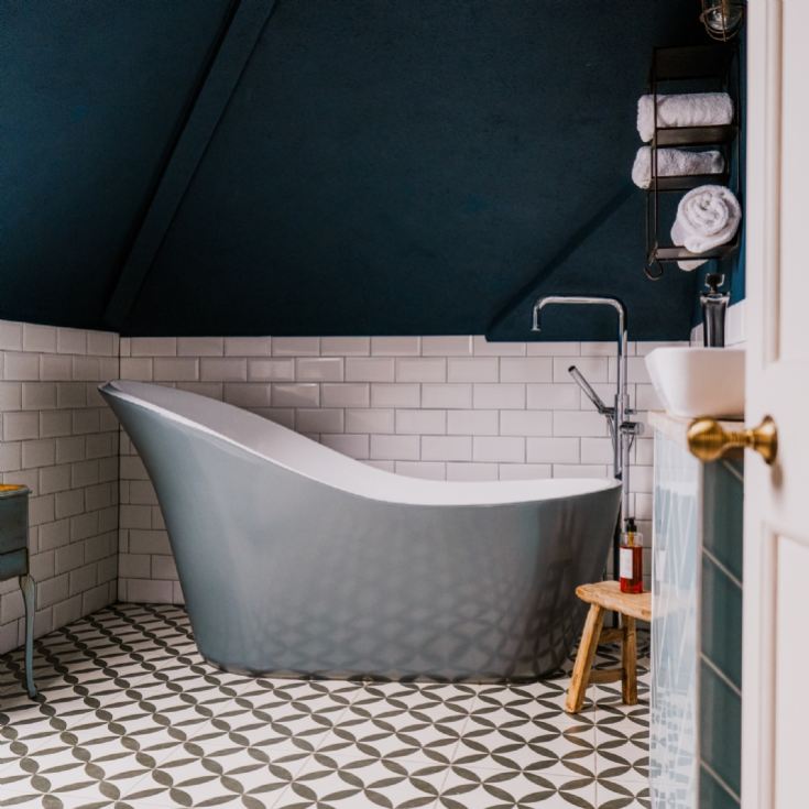 Duxford Elite Experience: IWM entry & Stay at The Lodge product image