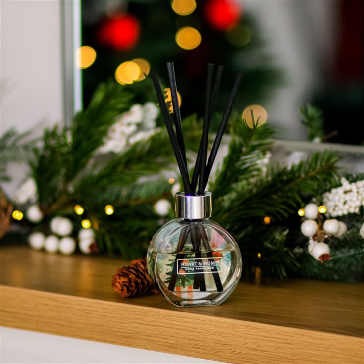 Christmas Tree Fragrance Diffuser product image