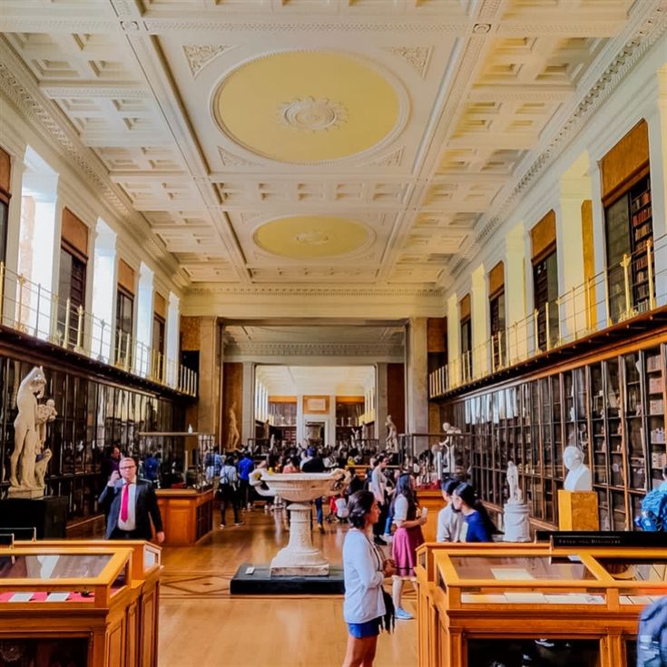 Crash Course in Archaeology at the British Museum product image