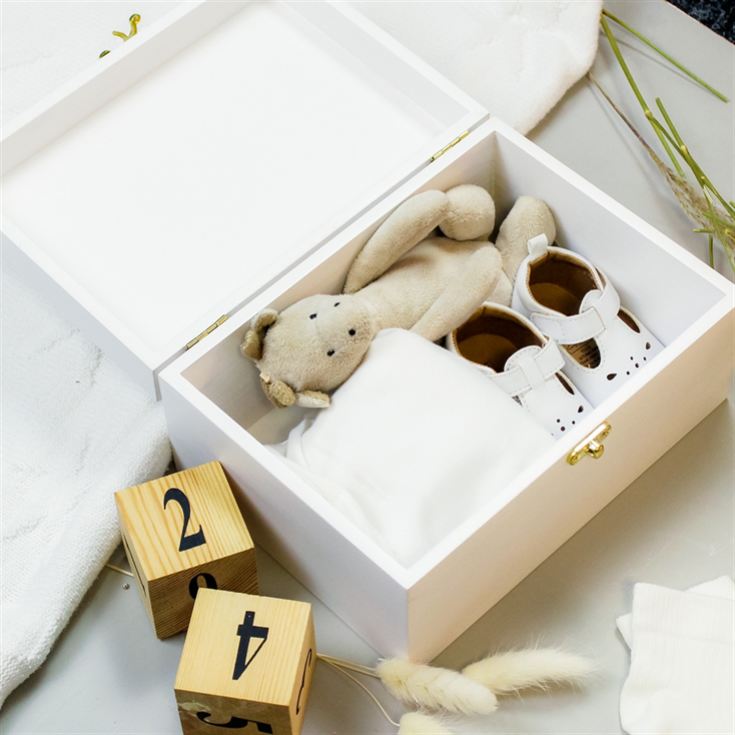 Personalised Safari Animals White Wooden Keepsake Box product image