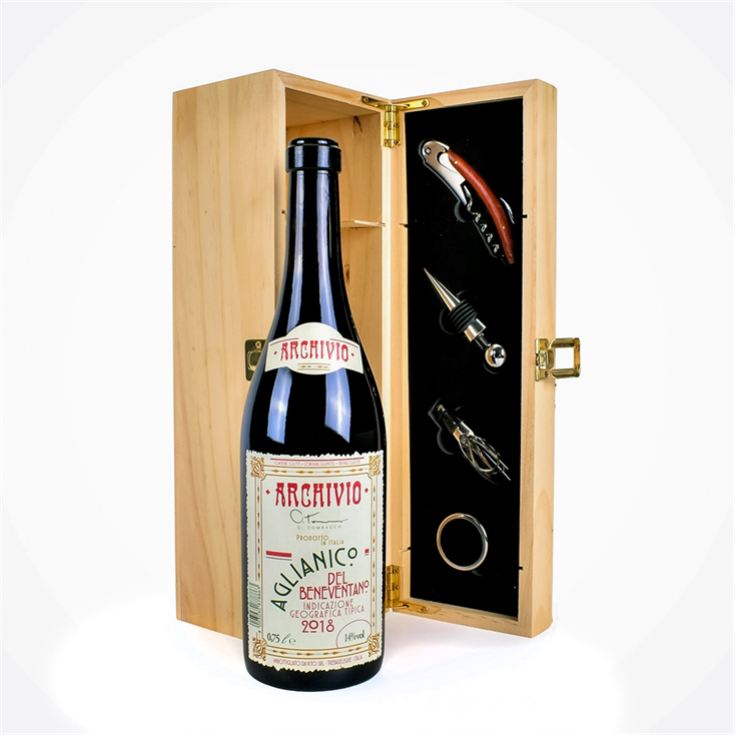 Wine & Accessories Gift Box product image