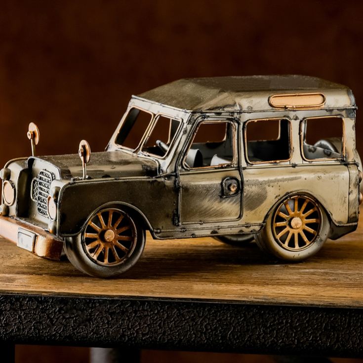 Harvey Makin Decorative 4 x 4 Metal Ornament product image