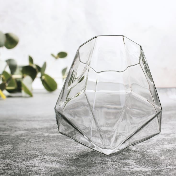 Diamond Shaped Whisky Glasses product image