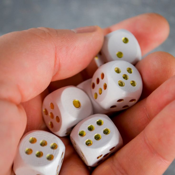 Guinness World's 20 Best Dice Games product image