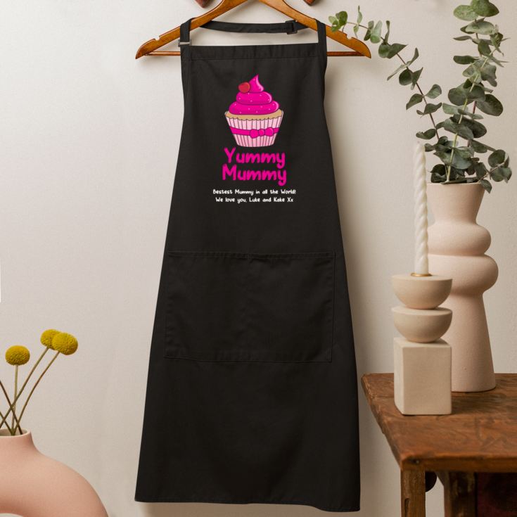 Personalised Yummy Mummy Black Apron product image