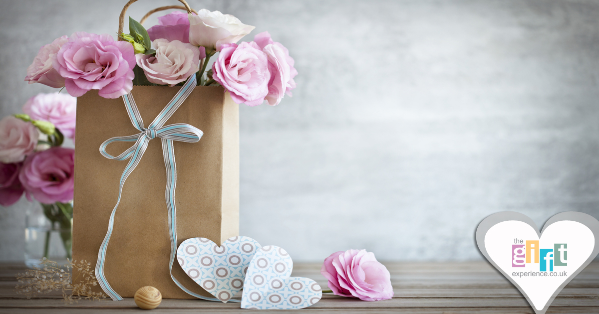 Pink flowers and Valentine's Day hearts